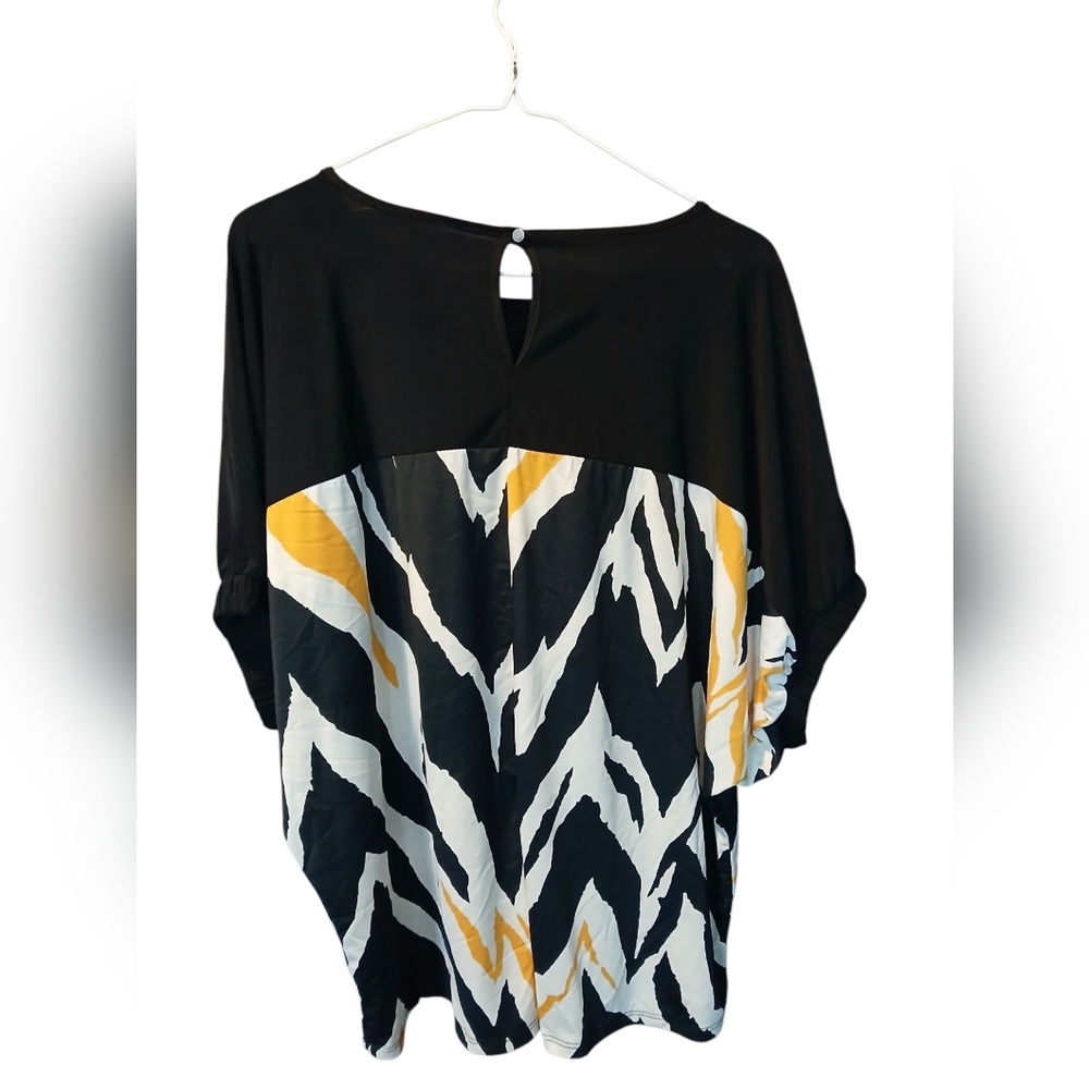 Jennie & Marlis Scoop Neck Blouse Top Elastic Cuff Sleeve Black Gold Size Medium